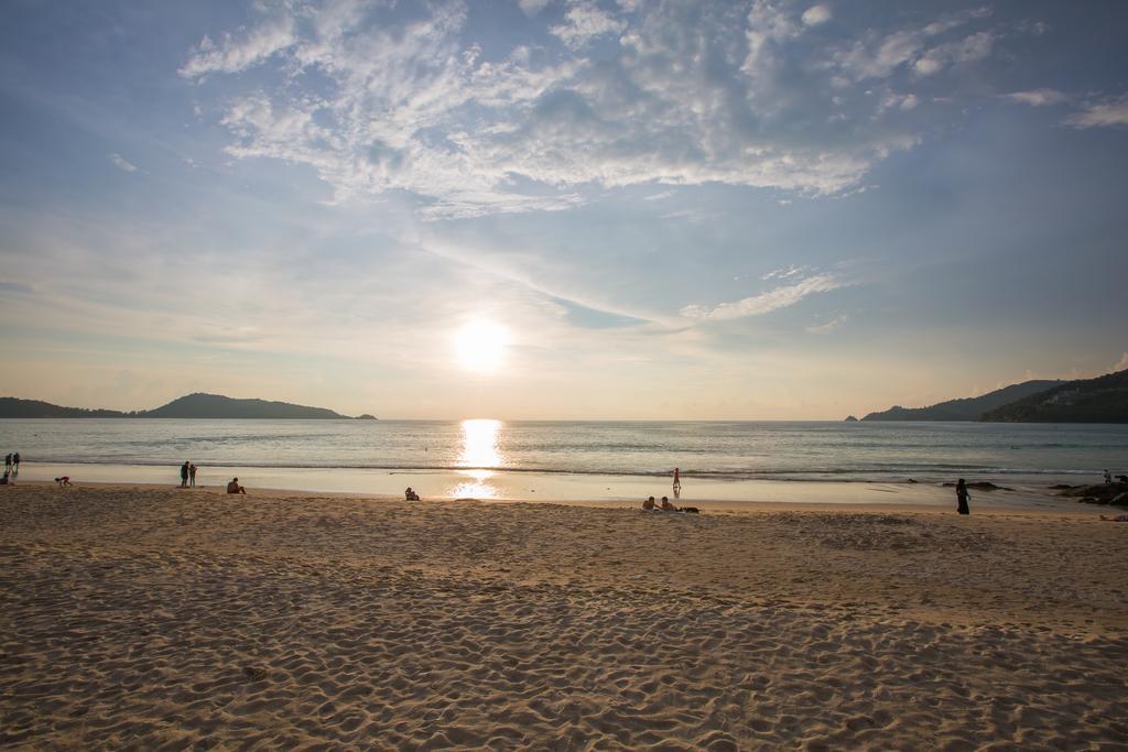 Hip Yaya Residences Patong Eksteriør billede