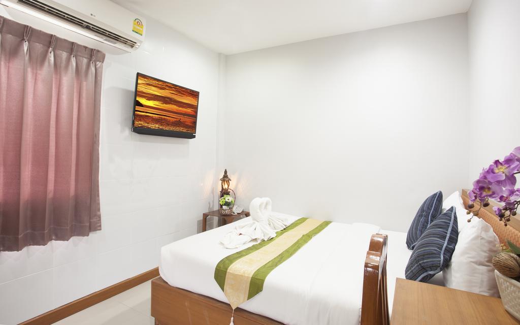 Hip Yaya Residences Patong Eksteriør billede